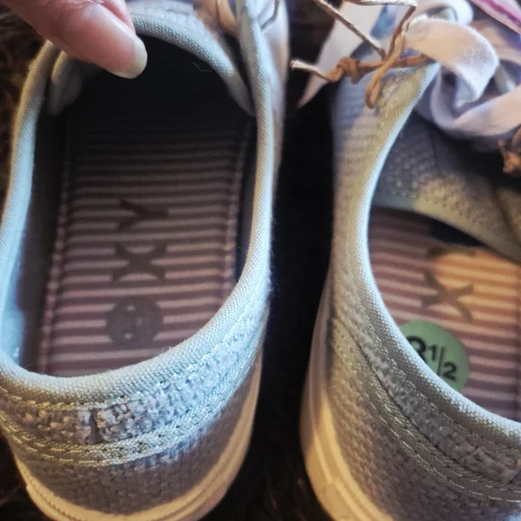 Roxy Marina Blue Sneakers Size 8.5 - Picture 8 of 11